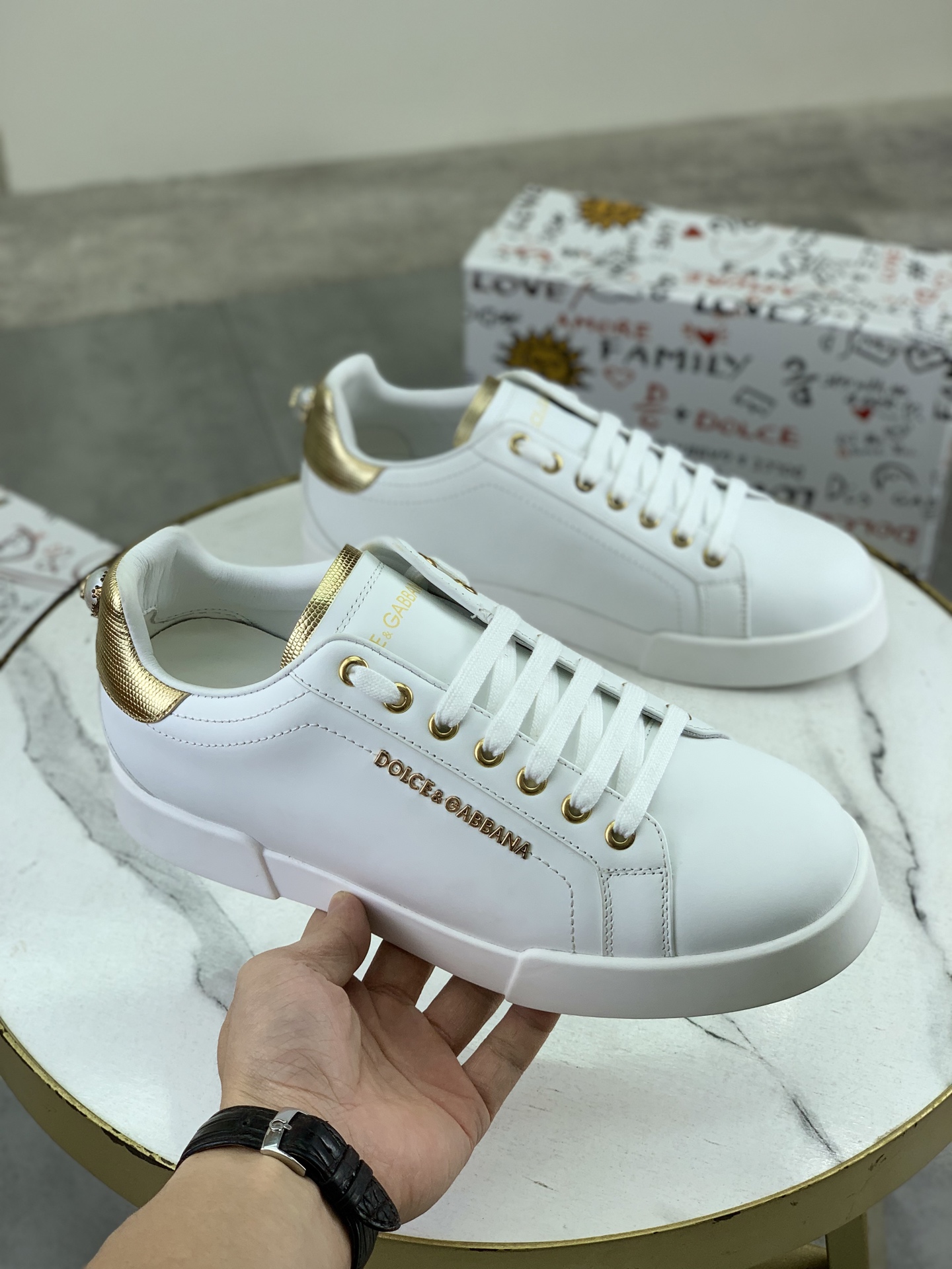 olce & Gabbana shoe